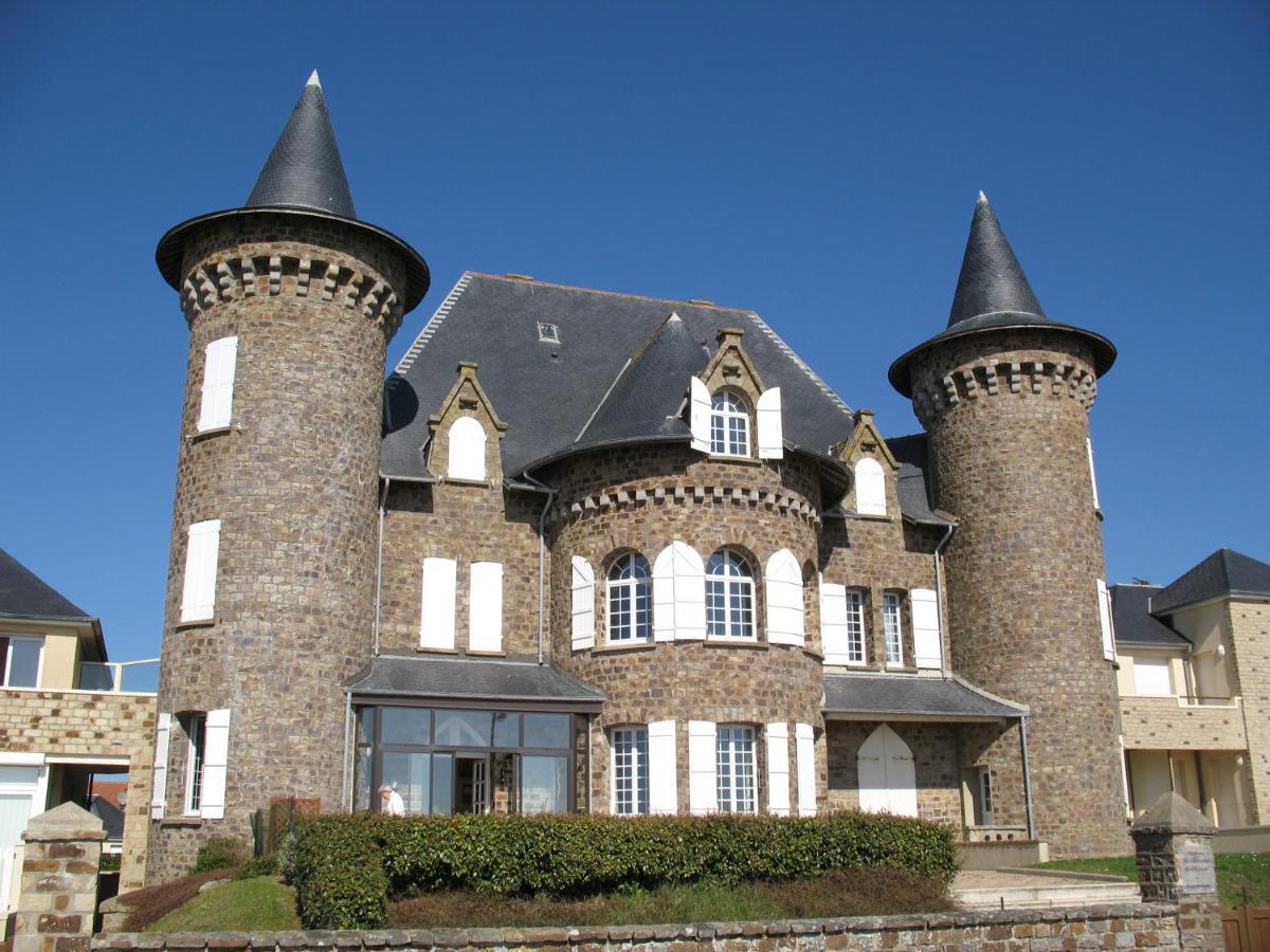 Les Terrasses Du Chateau Barneville-Carteret Bagian luar foto