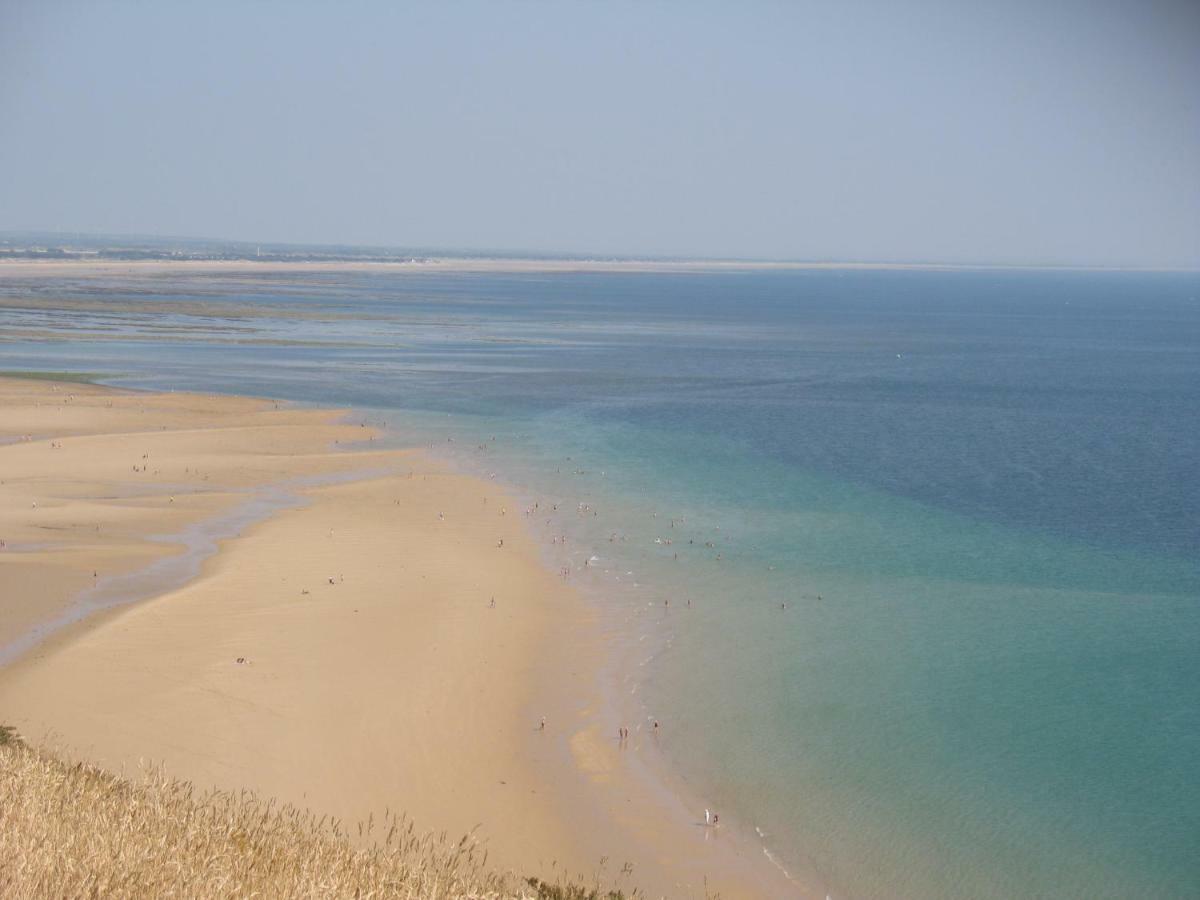 Les Terrasses Du Chateau Barneville-Carteret Bagian luar foto